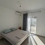 Stella's Sarandë